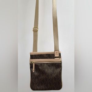 Michael Kors Crossbody & Shoulder bag